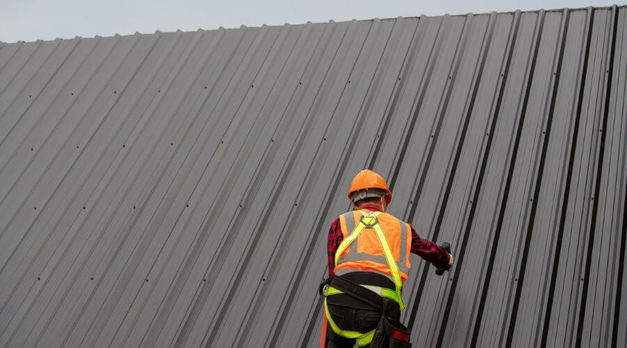 Professional metal roof installation services in Big Creek, KY